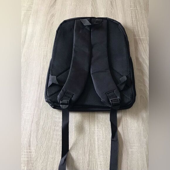 NWOT … Kid’s CHARACTER Bookbag / Backpack - Picture 2 of 3